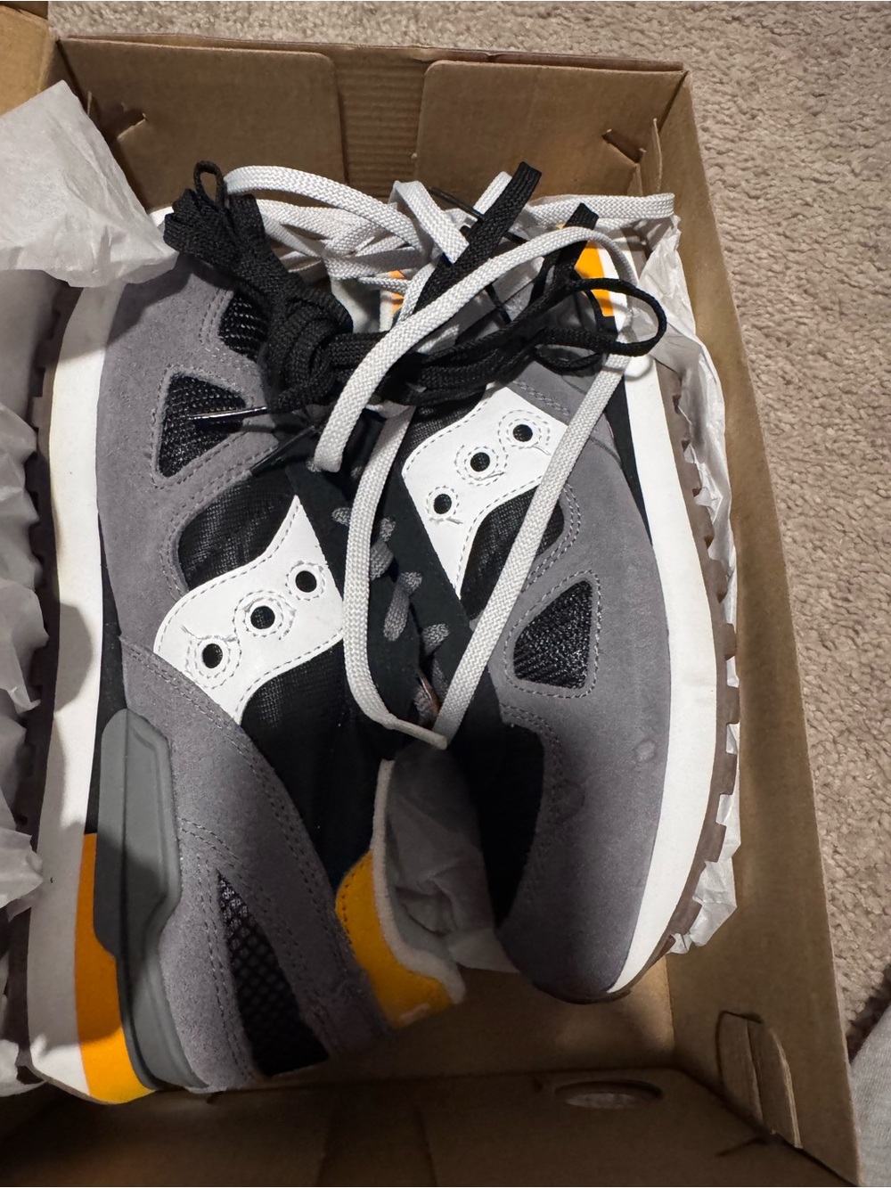 Saucony Men's Gray, Black & White Retro Runner with Yellow Accents